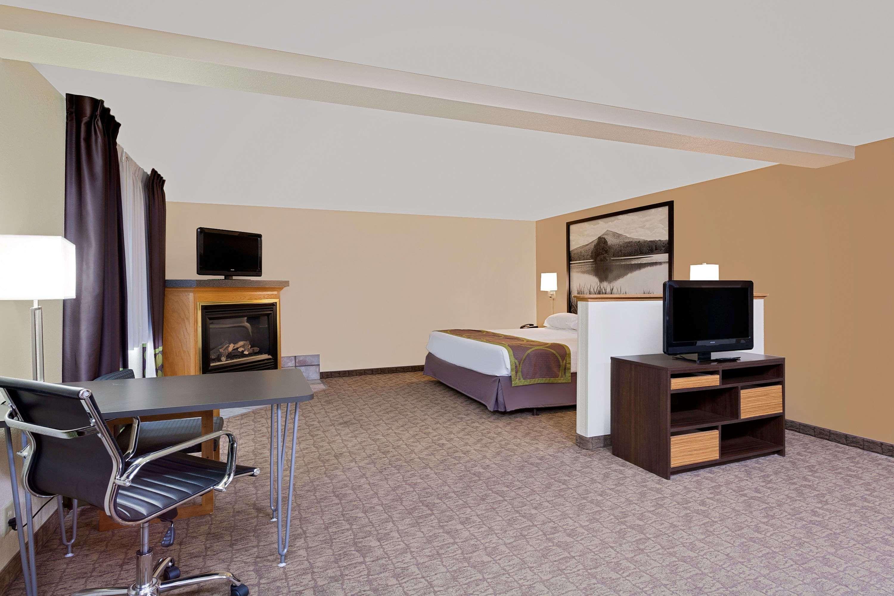 מלון Super 8 By Wyndham Lebanon מראה חיצוני תמונה